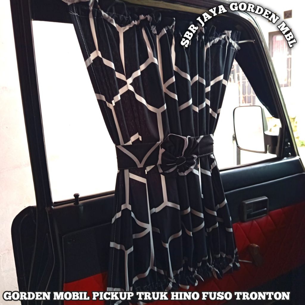 kain gorden mobil/Tirai mobil kaca samping/ Gorden pintu jendela mobil/variasi mobil/aksesoris inter