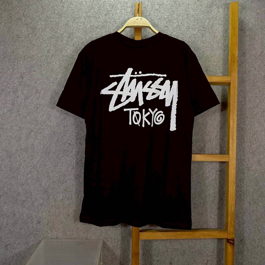 KAOS T-SHIRT STUSSY TOKYO BLACK
