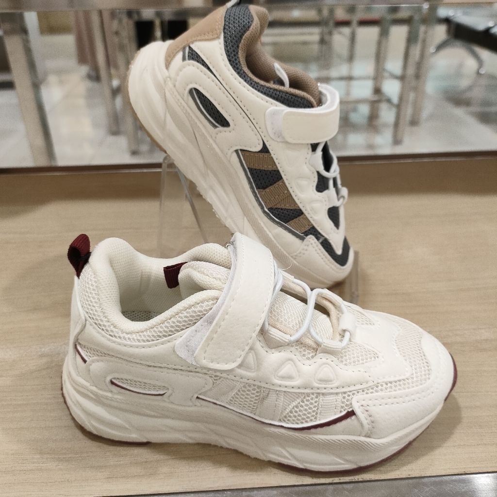 Sneakers anak Nevada 26-30