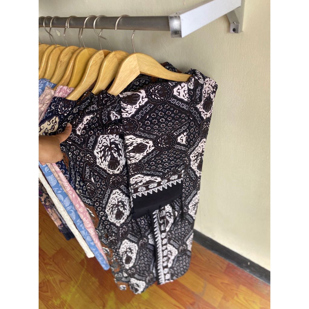 Kamen batik set selendang