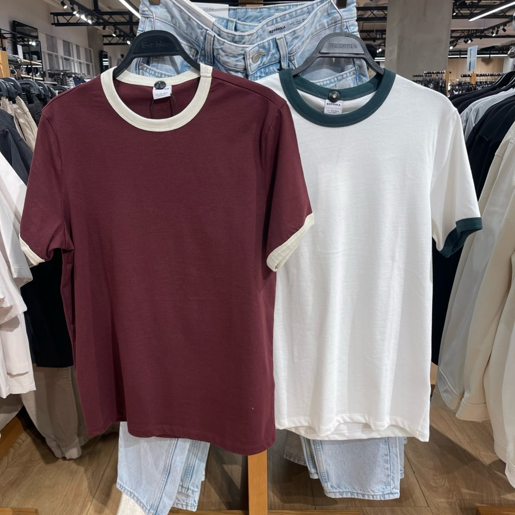 Kaus T-shirt BERSHKA MEN Jastip (jasa titip)