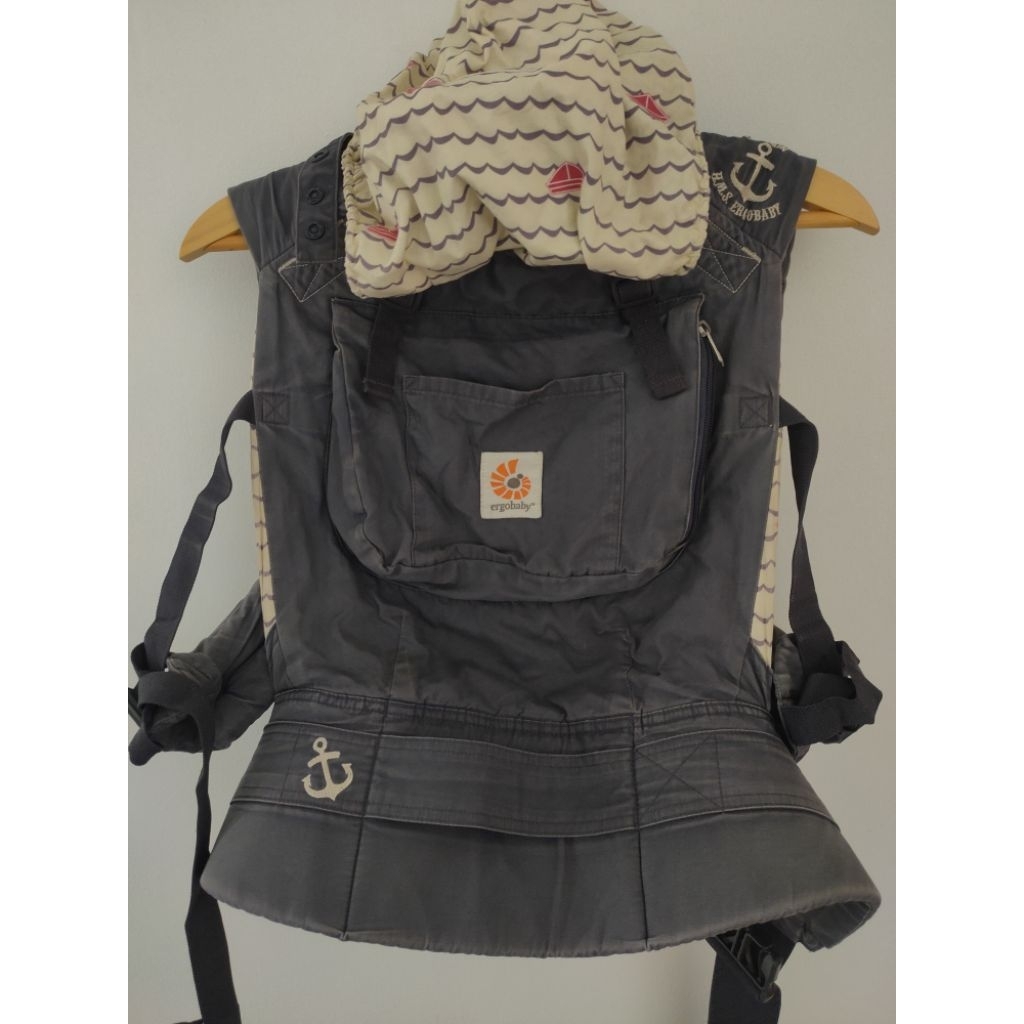 ORIGINAL Gendongan SSC Ergobaby M shape Sailor