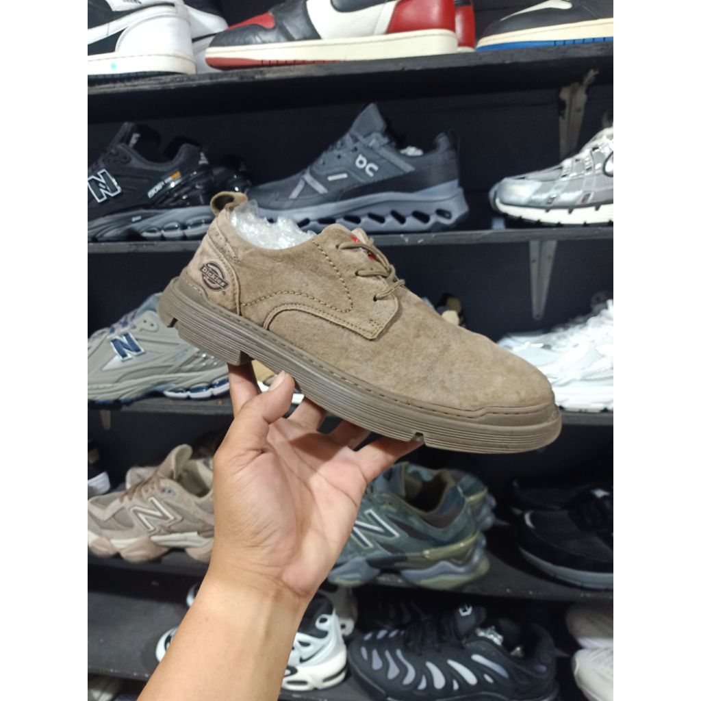 Sepatu Boots Dickies Size 43