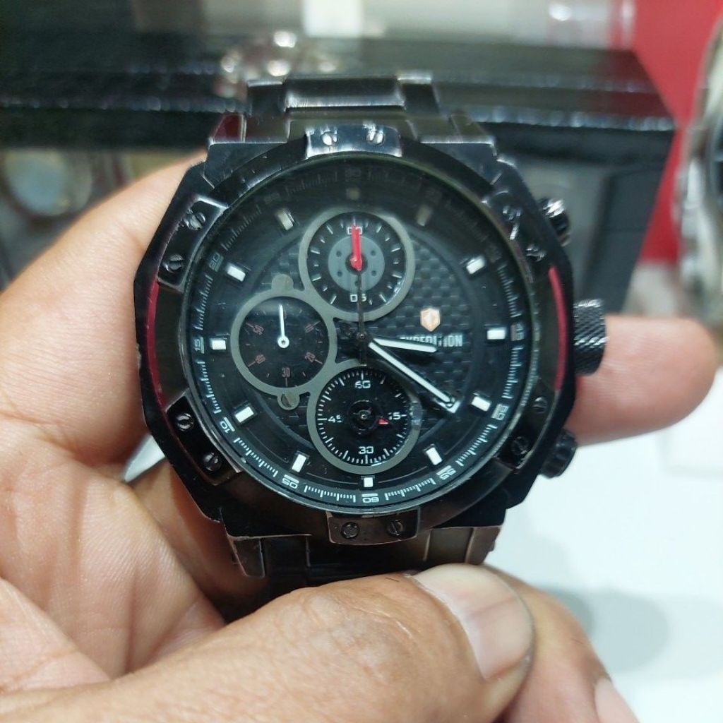 expedition e6385m bekas