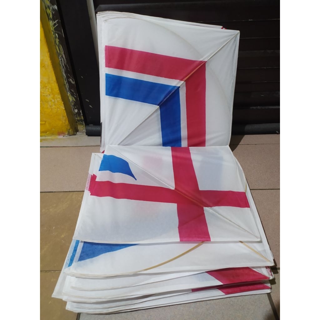 Layangan seot hore hore ber-otot dan ber-tenaga 30 pcs