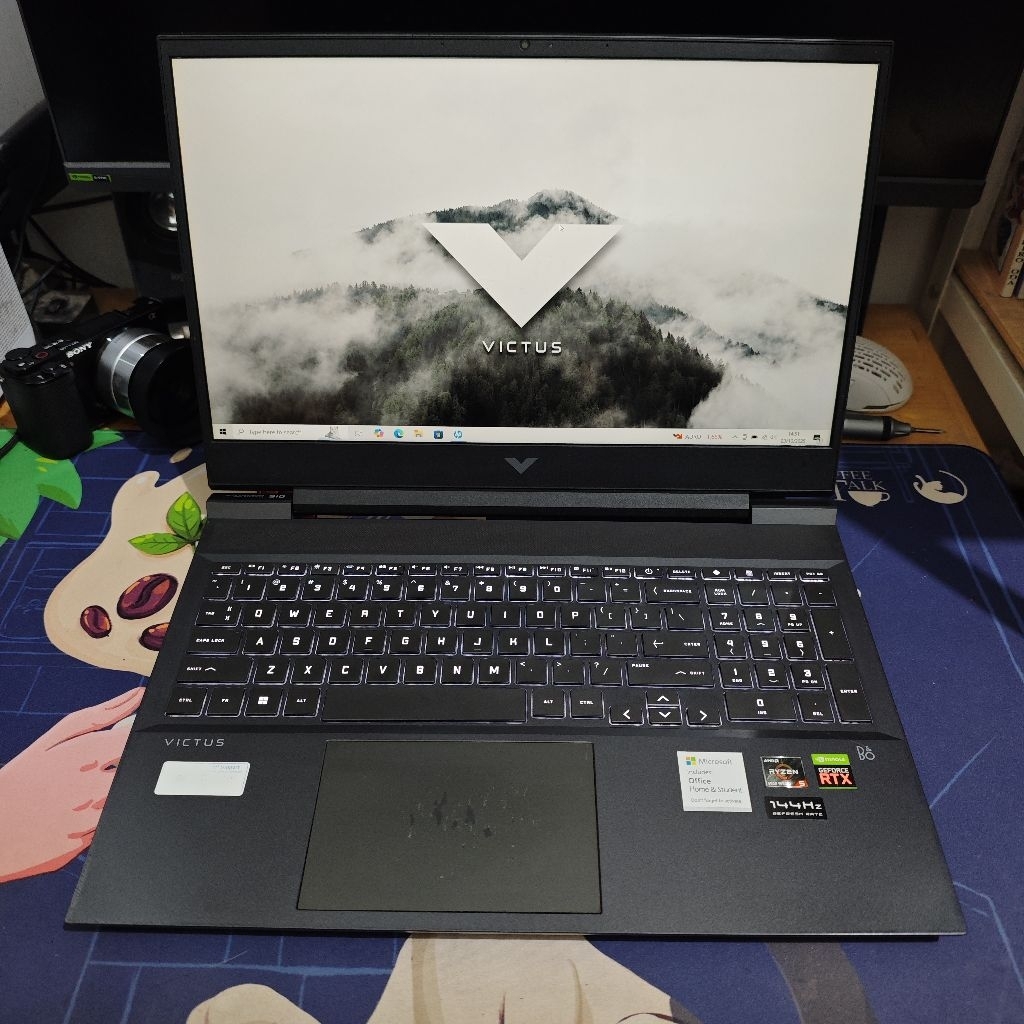 Laptop Gaming HP Victus 16 RTX 3060 Ryzen 5 5600H