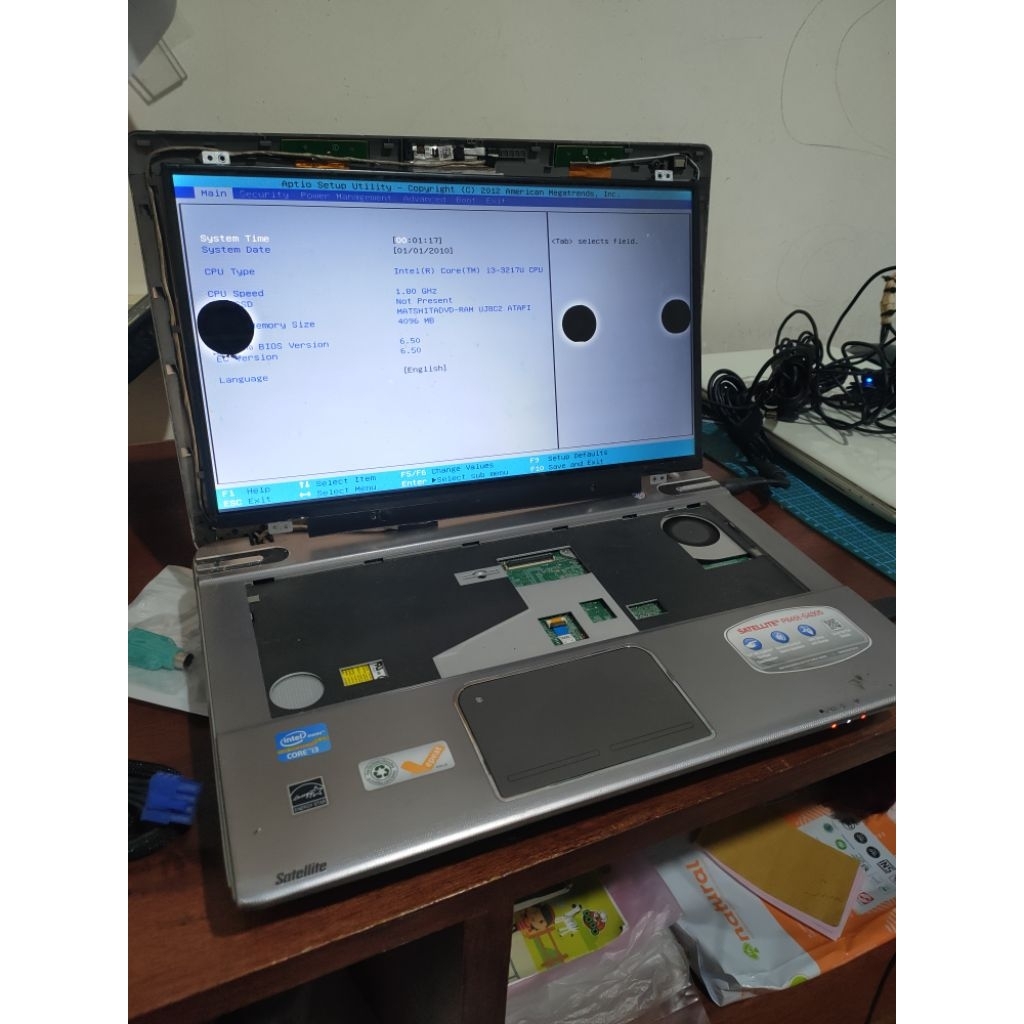 mobo motherboard Toshiba satellite P845t-S4305