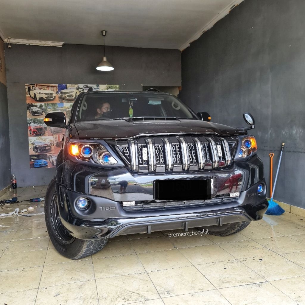 Fortuner VNT TRD Bodykit