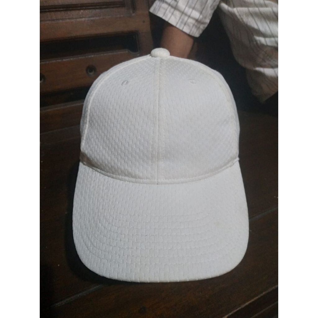 Topi polos putih MIZUNO