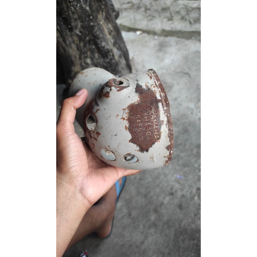 batok lampu depan yamaha yl original