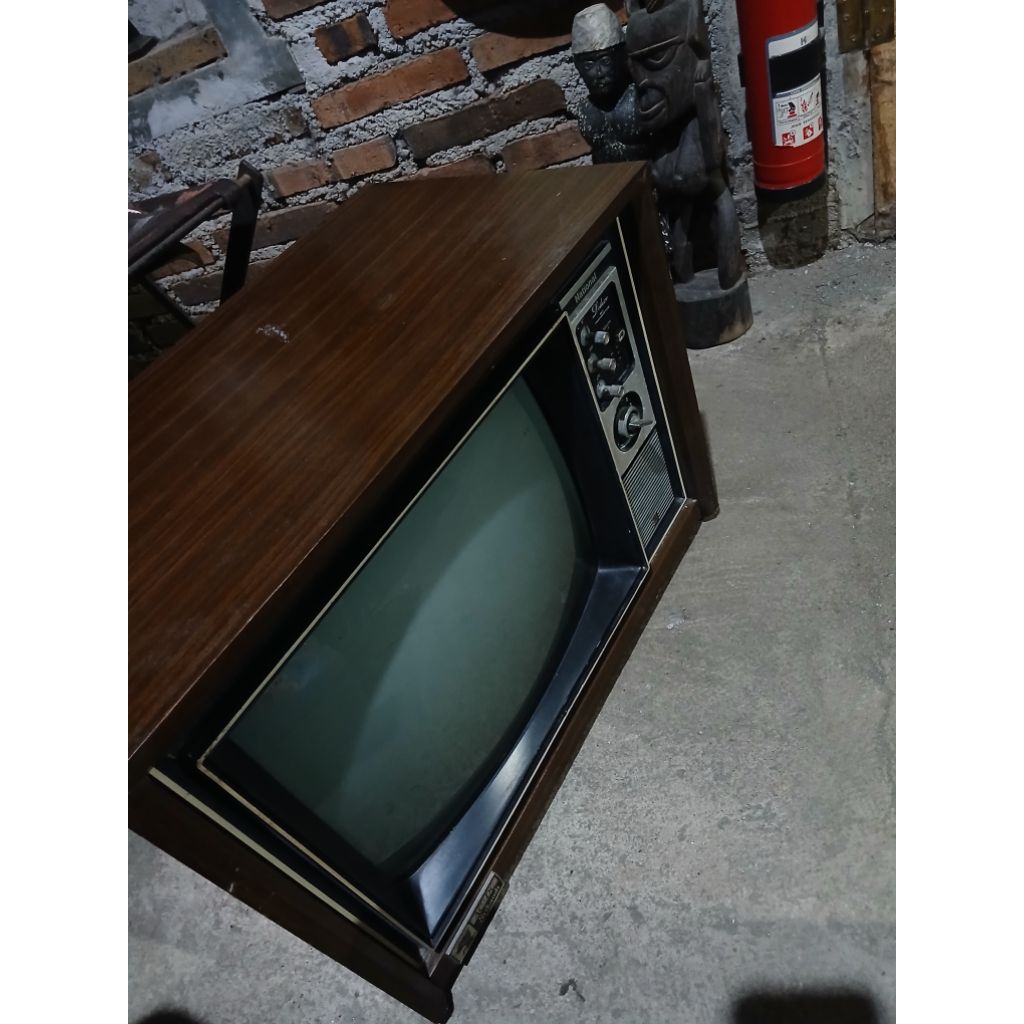 tv kayu national 425rb jadul antik kuno lawas vintage display anggap mati