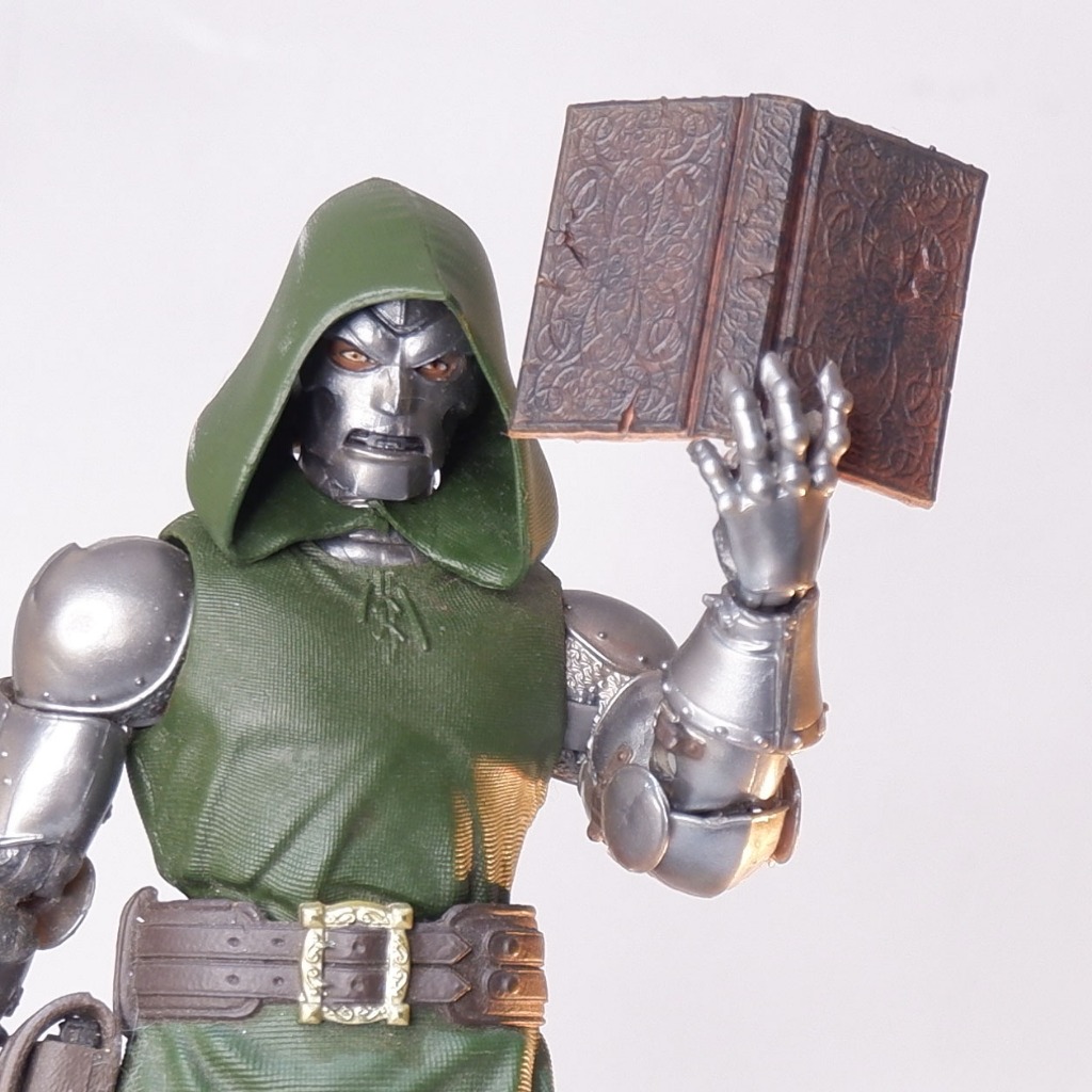 Miniature accessories Magic Book for Marvel Legends Dr Doctor Doom Mezco kitbash Action Figure Vtoys