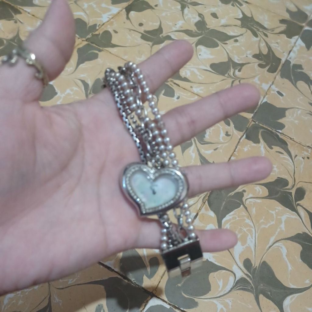 preloved jam guess original