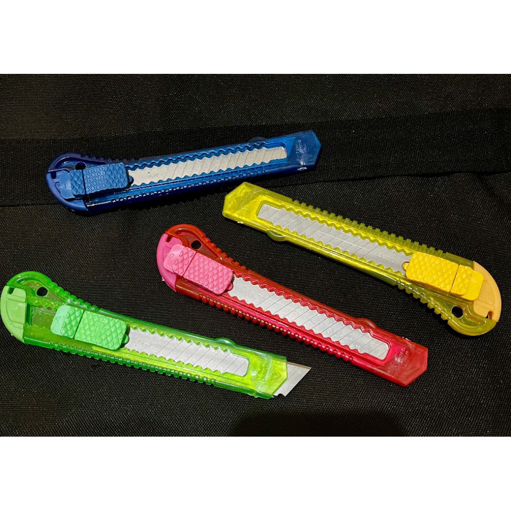 PISAU CUTTER / PISAU KATER BESAR