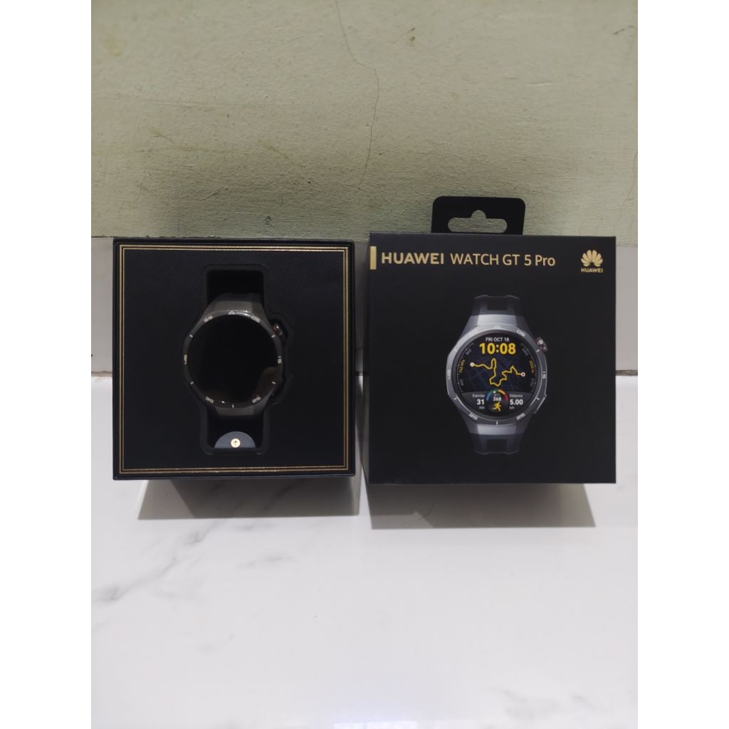 Smartwatch HUAWEI GT 5 PRO preloved