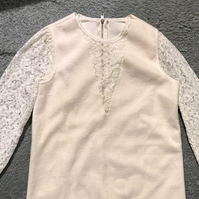 Gaun Pendek Elegan Brokat Putih