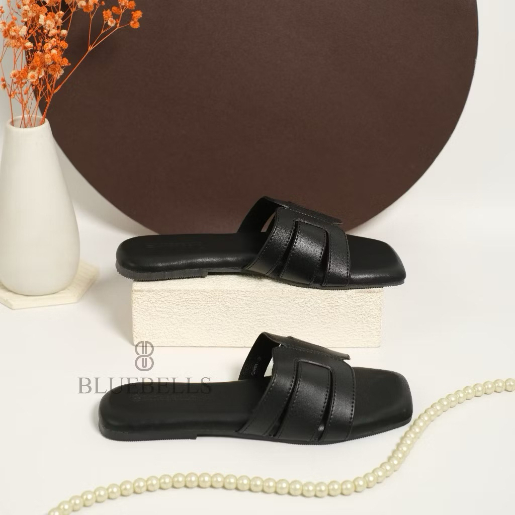 BLUEBELLS SANDAL - GIANA