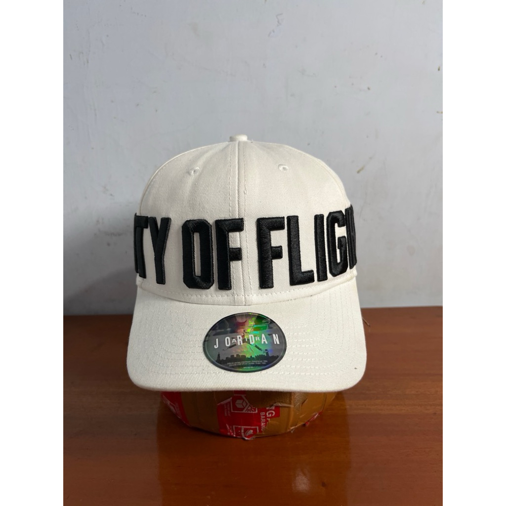 topi jordan city of flight original second
