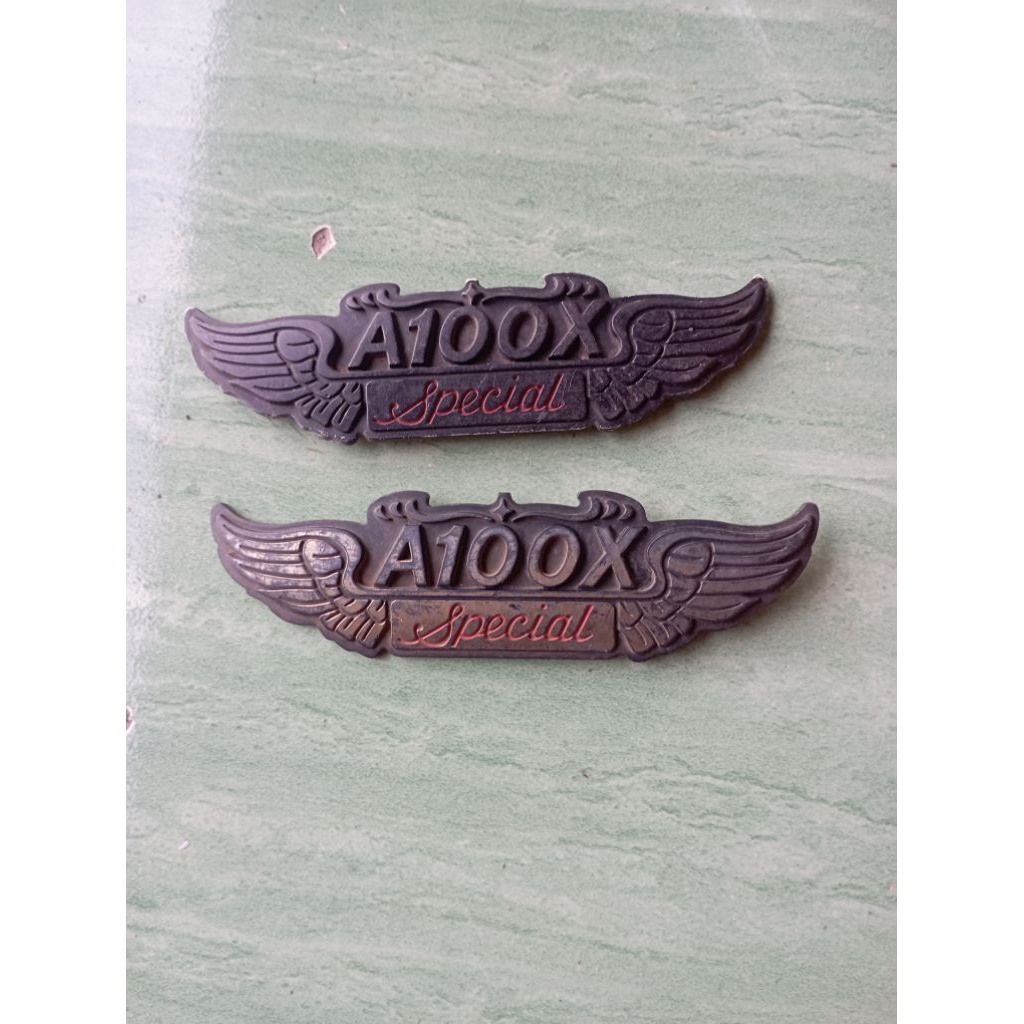 Emblem Suzuki A100 spesial