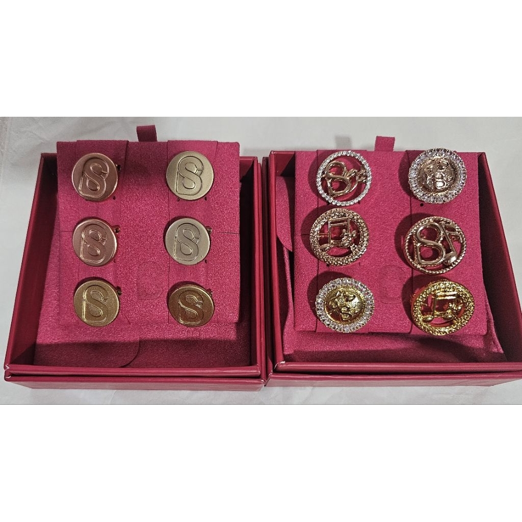 Buttonscarves Petite Brooch, Nada Brooch