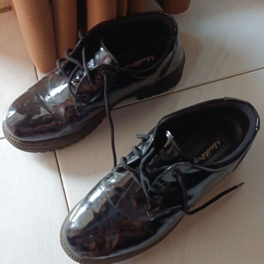 co sepatu adorable project