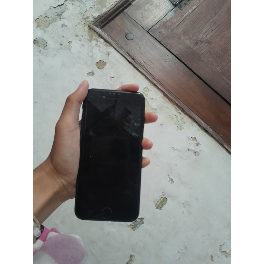 IPHONE SE 2020 SECOND INTER 64GB WIFI ONLY