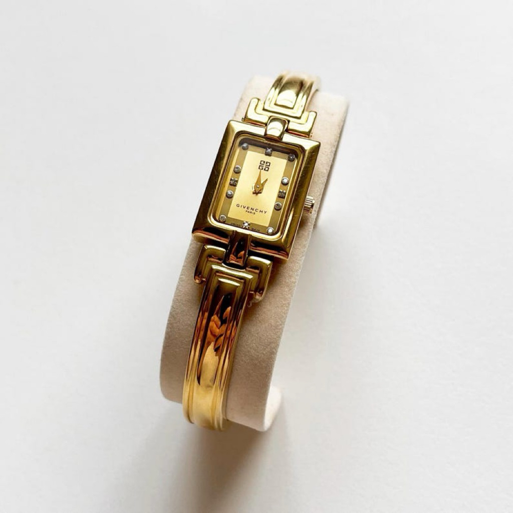 (READY) Preloved Givenchy watch / Givenchy preloved