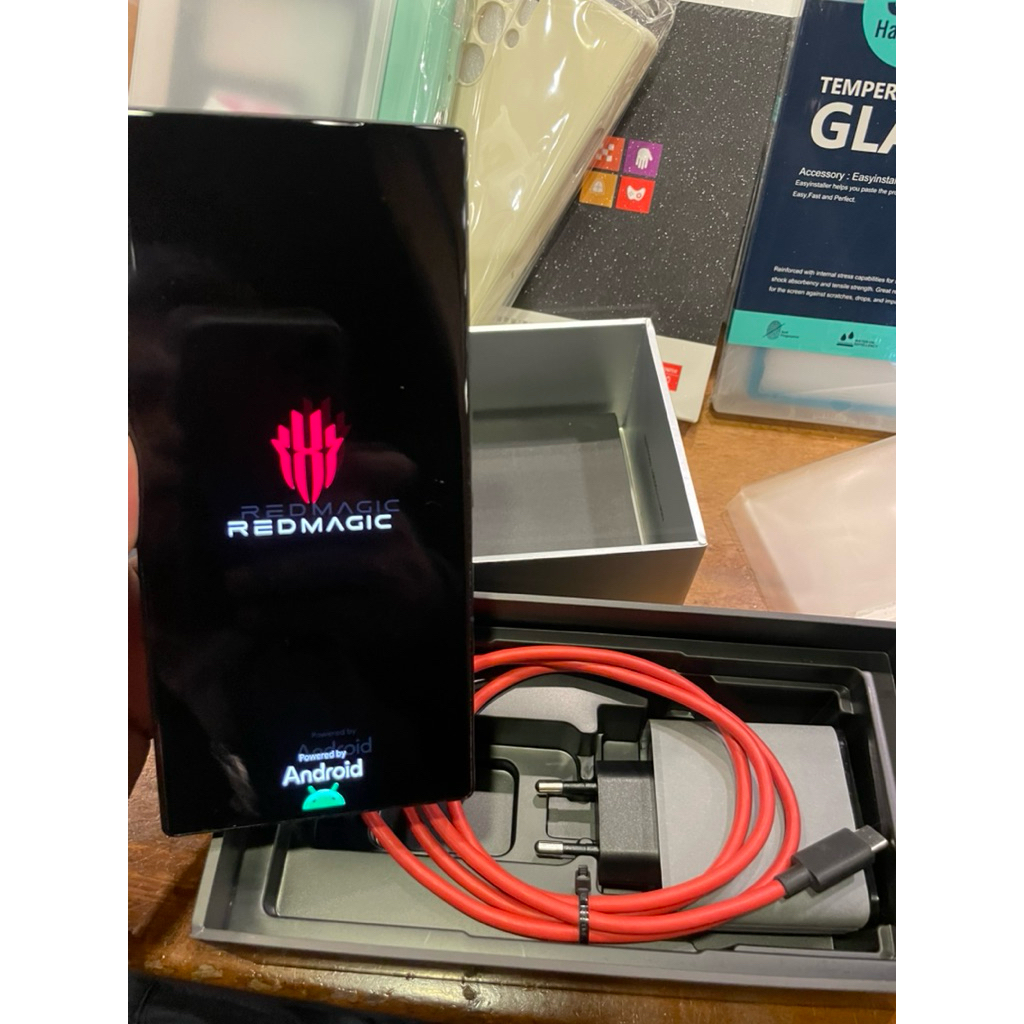 nubia RED MAGIC 9pro ram 12+256