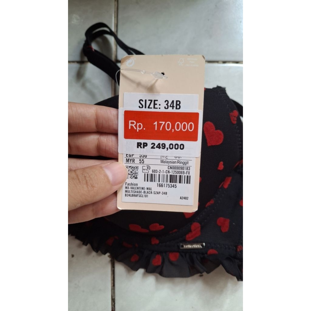 (NEW) SALE 70% Max Fashion Bra Dalaman Wanita Heart Push Up Bra 34B