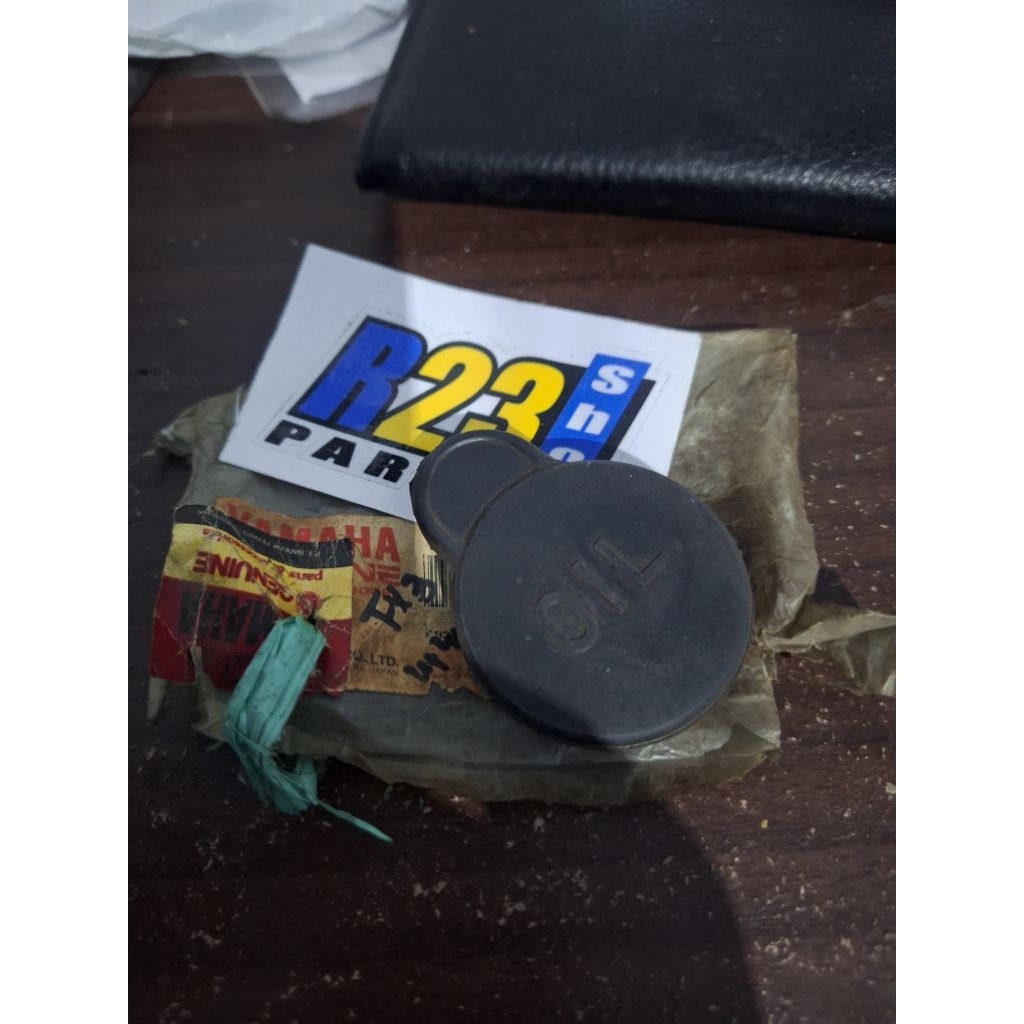 Karet Tutup Botol Oli Samping Yamaha RXZ Ori Baru Stok Lama