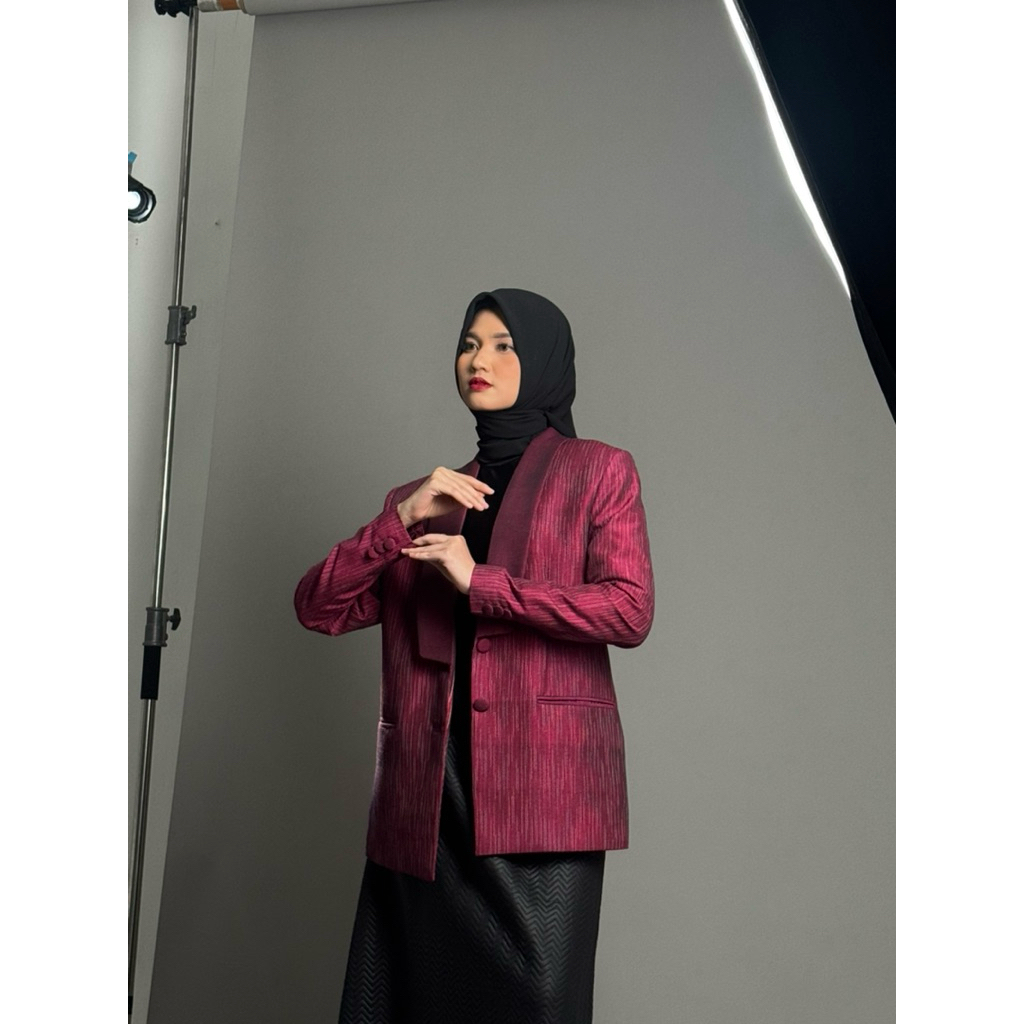 BLAZER ULOS BATAK