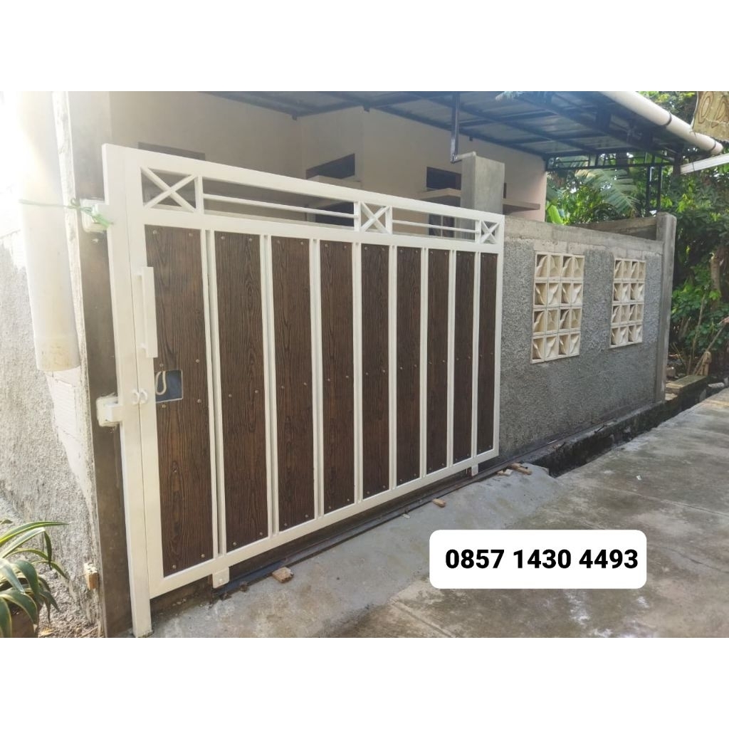 PAGAR MINIMALIS LISPLANG COKLAT DESAIN MODERN ELEGAN