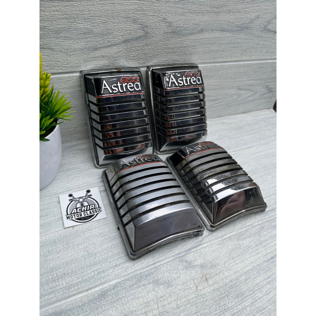 emblem panel dada dasi honda Astrea 800 astrea800 asdap
