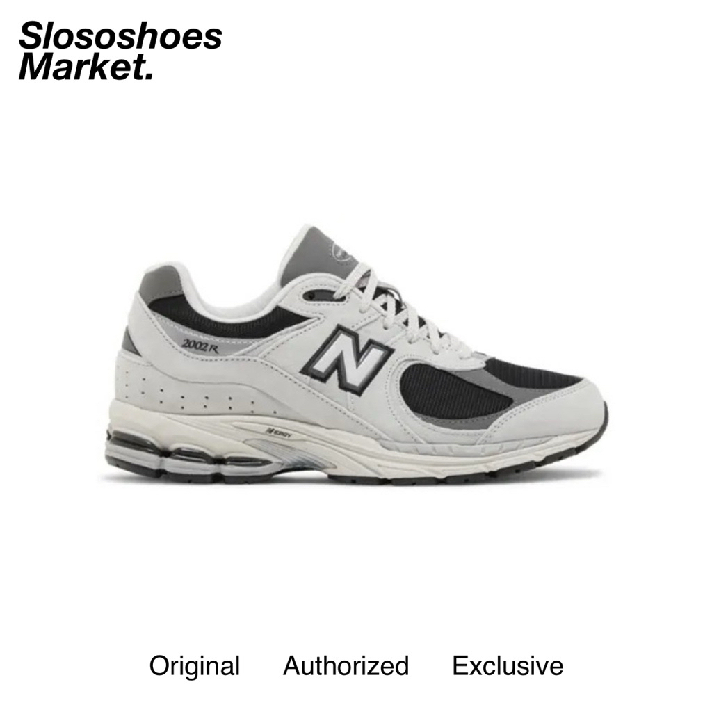 New Balance 2002R - Black Grey