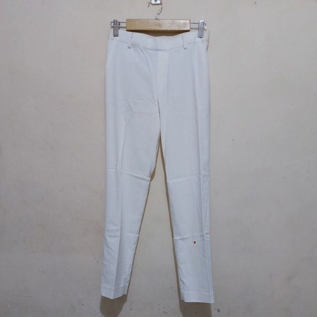 Celana smart ankle UNIQLO(faulty)