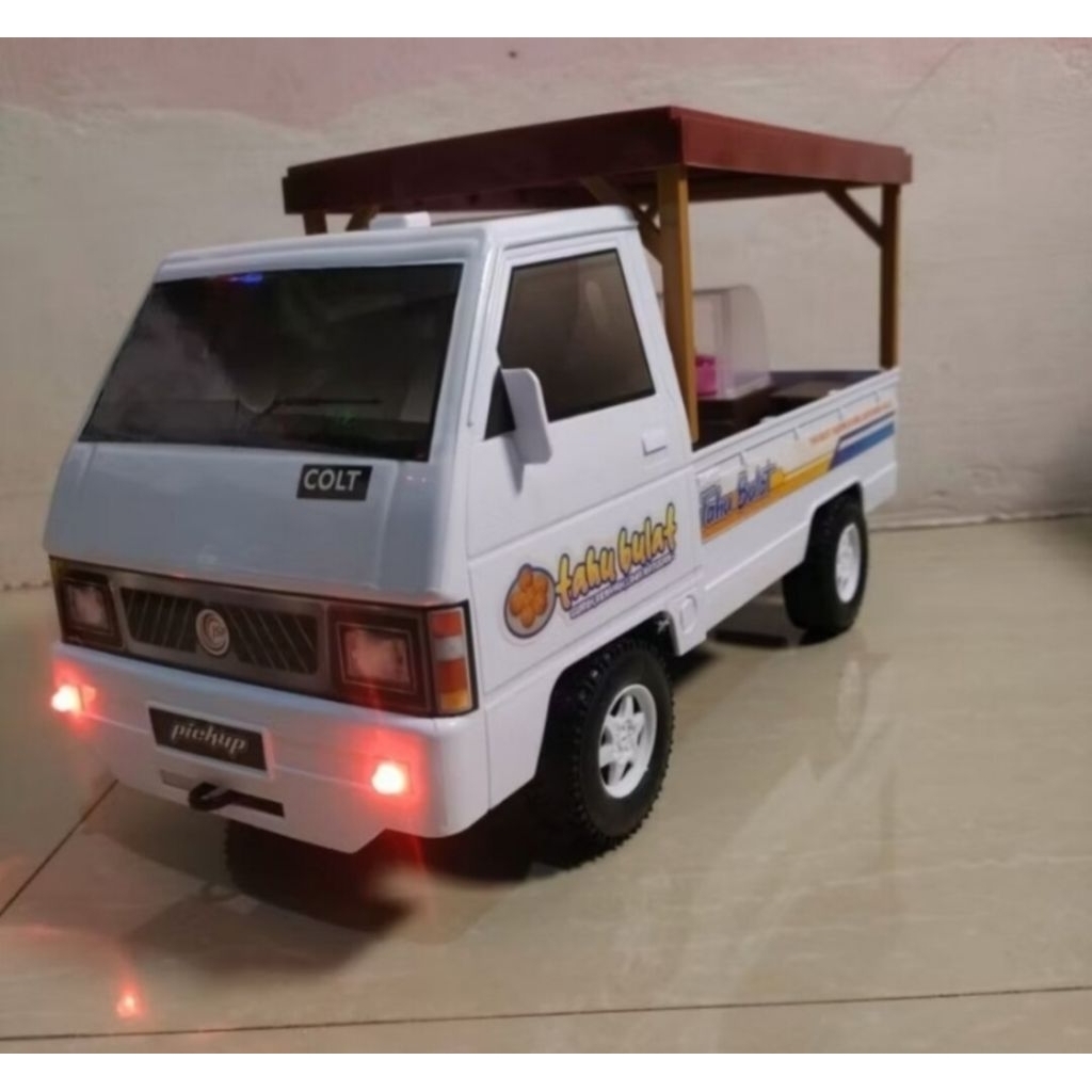 Mainan anak mobil pickup L300 tahu bulat bisa nyala lampu dan musik tahu bulat lucu murah l300 juala