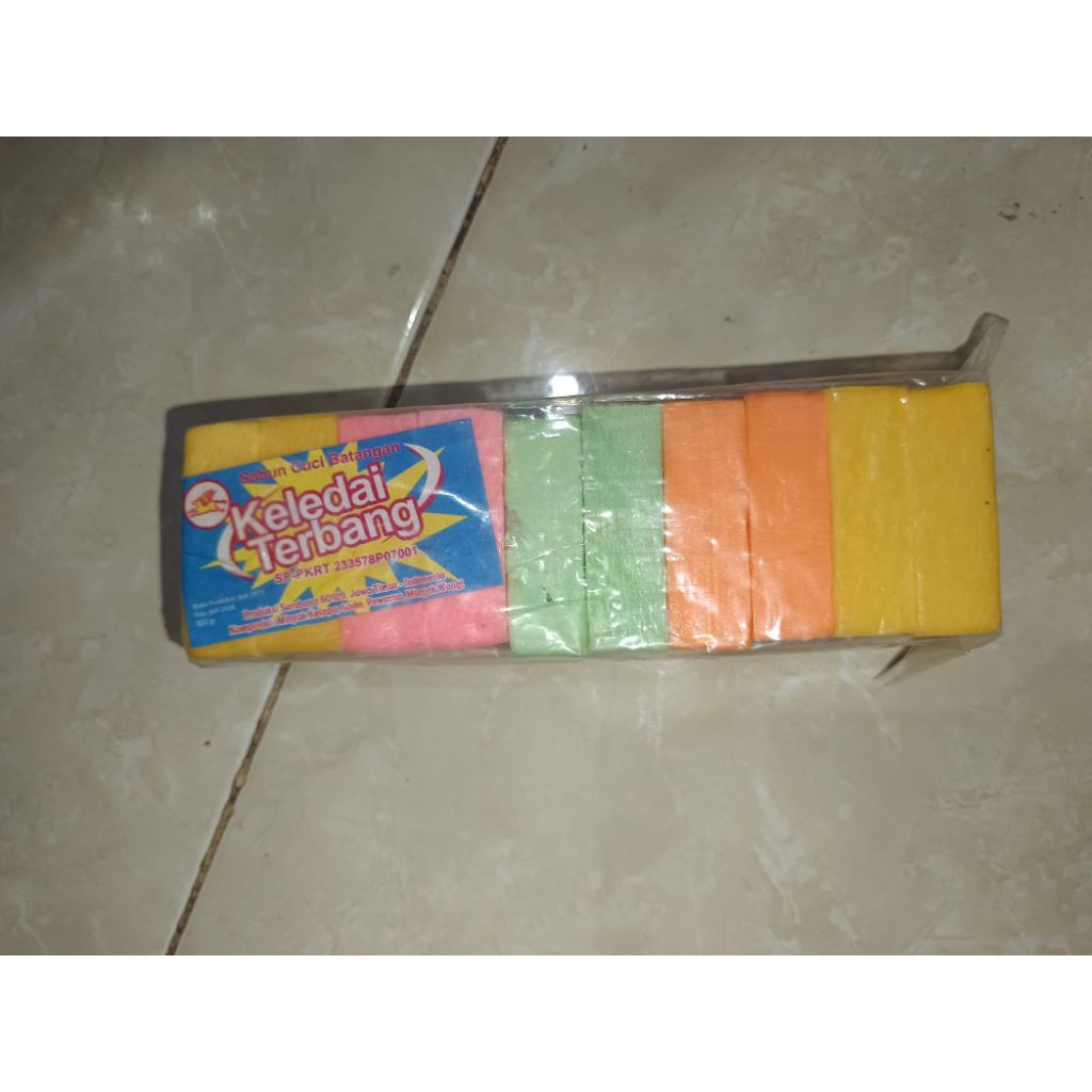 Sabun Batang Pelok Warna Warni
