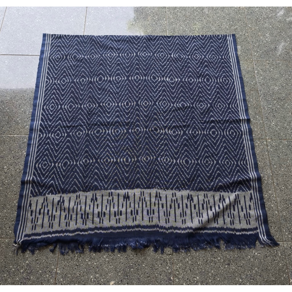 KAIN TENUN IKAT TROSO WARNA NAVY 1