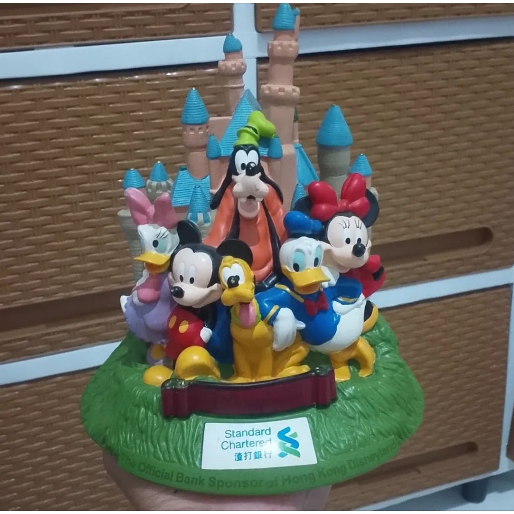 Coinbank Disneyland Kastil Preloved