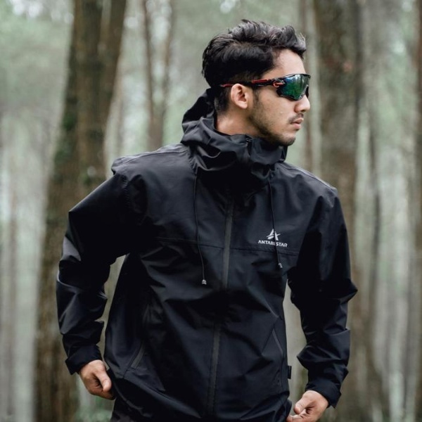 Eiger - Jaket Gorpcore Manusela Waterproof Jaket Pria Wanita Hiking Gunung Windbreaker Outdoor New
