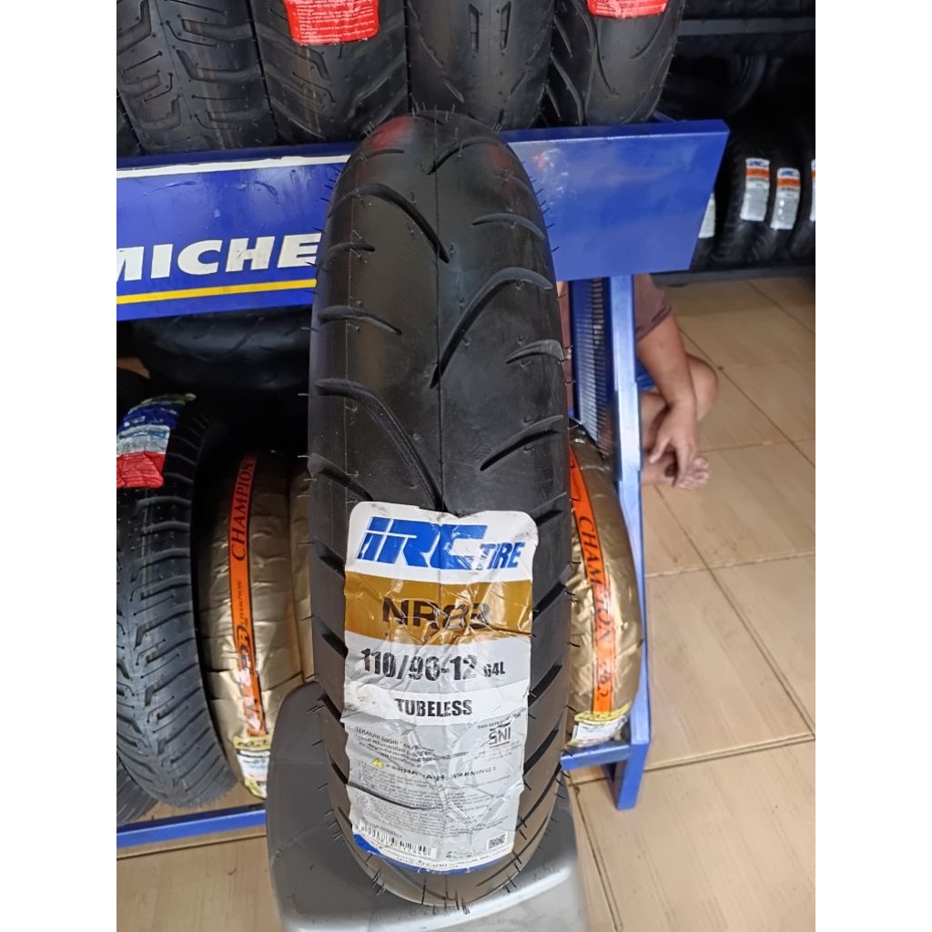 irc nr83 110/90-12 tubbles