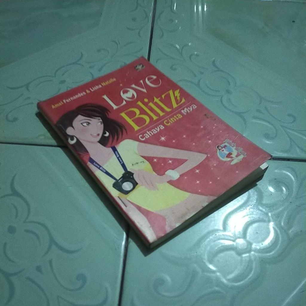 novel LOVE BLITZ cahaya cinta mya