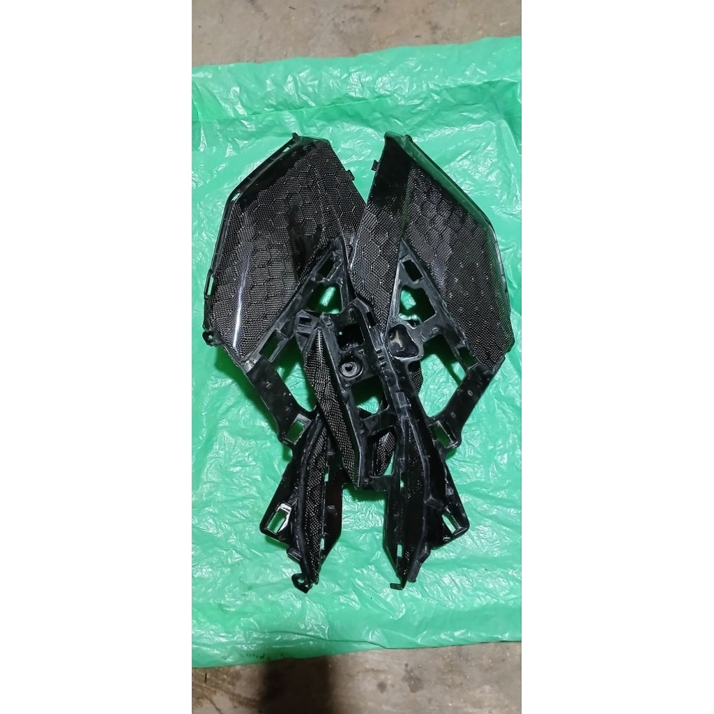 cover side/cover sambungan body vario new gen 2 original carbon kevlar asli