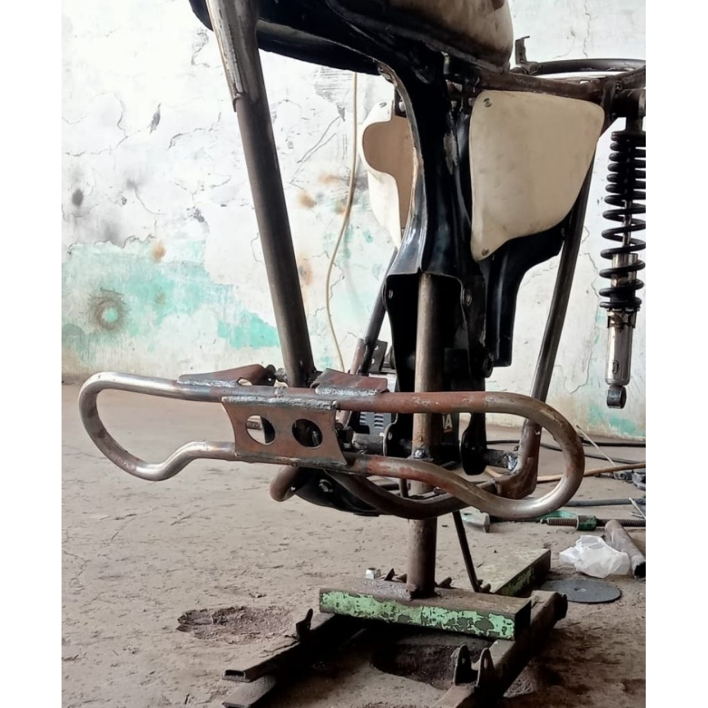 Engine Guard pelindung mesin honda CT125 auto AG / XL125