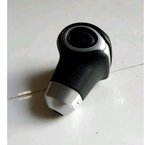 shift knop matic,tombol perseneling matic Innova xenix original