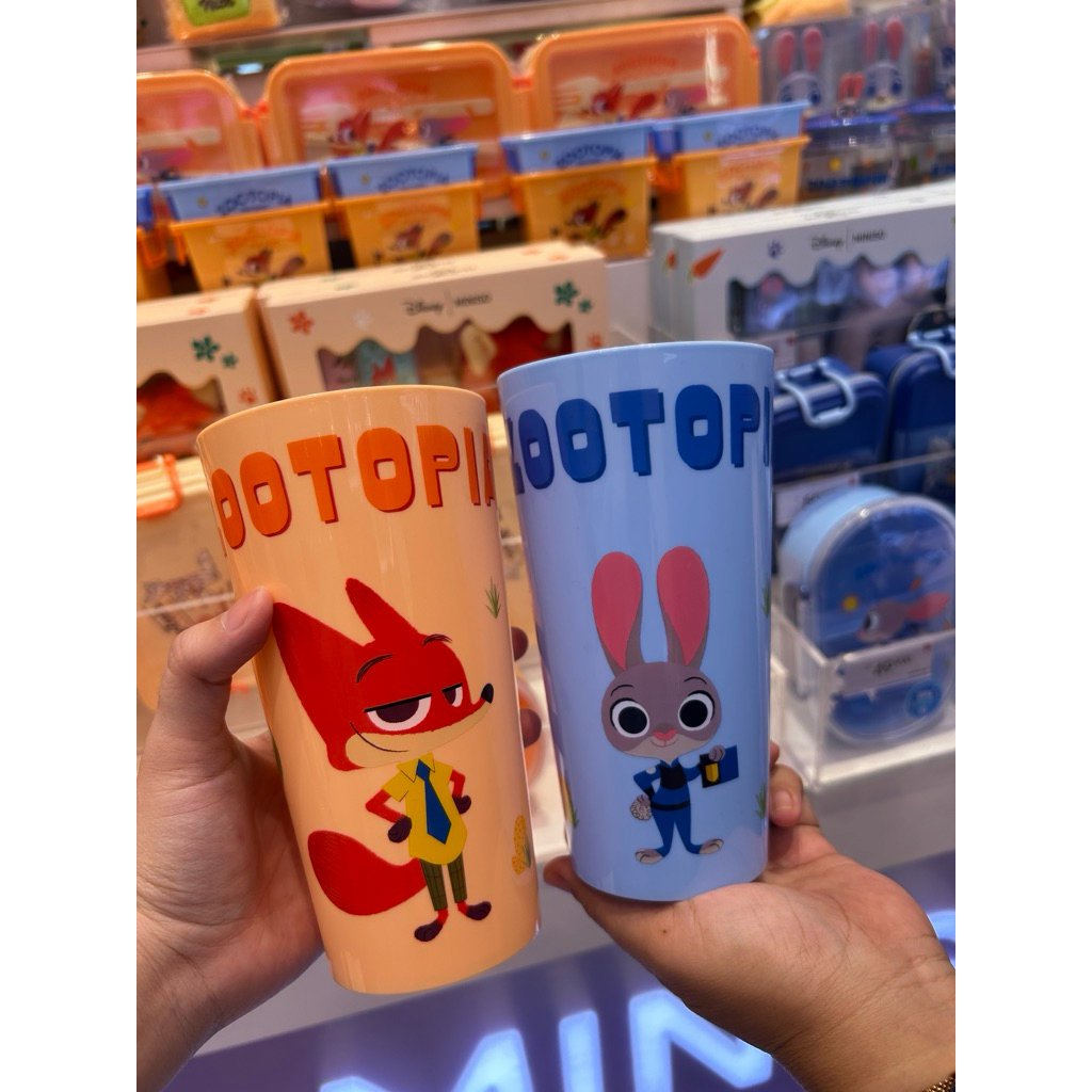 MINISO ZOOTOPIA GELAS PLASTIK