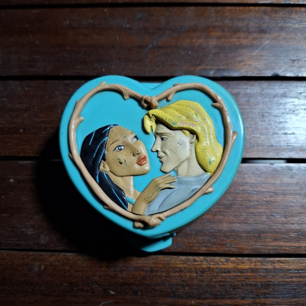 Vintage Polly Pocket 1995 Pocahontas Disney Second