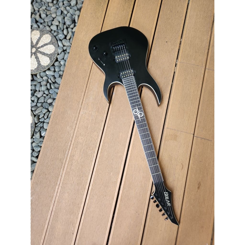 Gitar Solar S1.6C Evertune Bridge