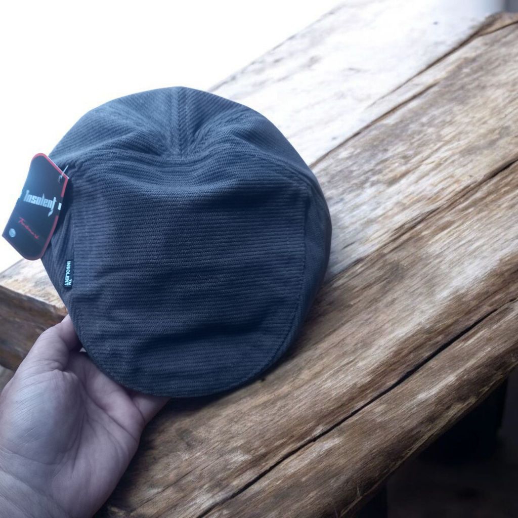 Topi pelukis / topi copet original bahan korduroy