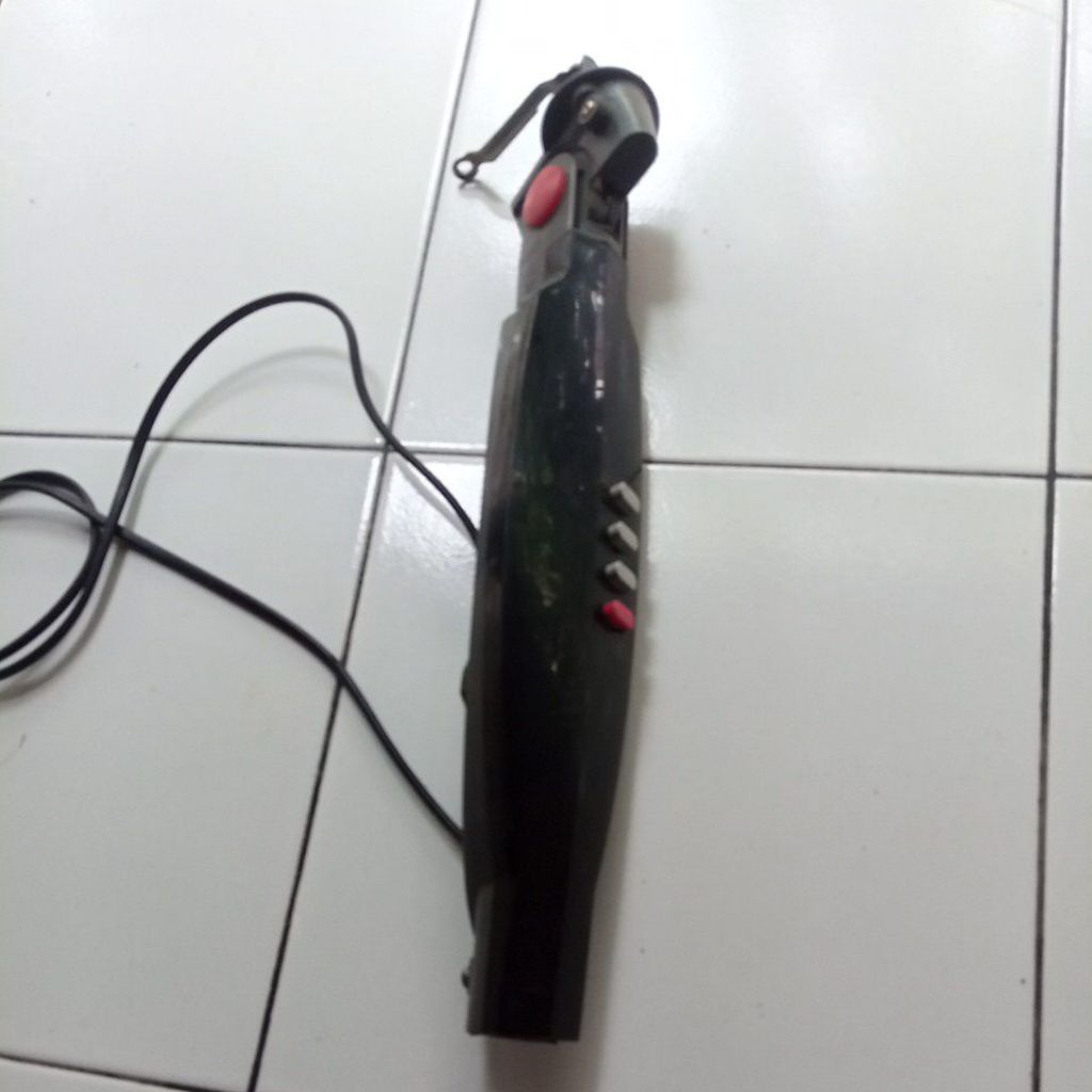 body kipas angin Maspion berdiri